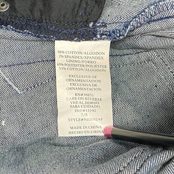 XOXO Low Rise Embroidered Flared Denim Jeans Light Distress Medium Wash NWT 7/8 - Picture 14 of 14